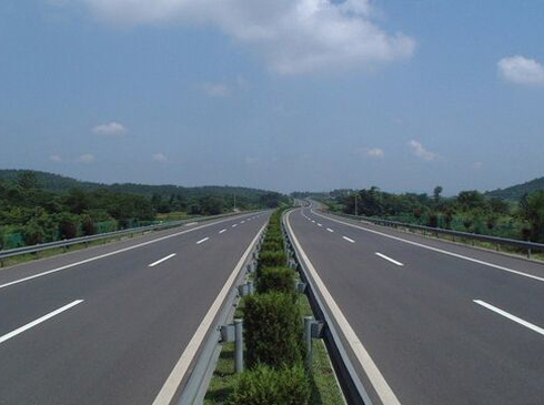 ���Ŵ��ȫ���MҎ��������21��     6��2���������Ŵ������������-�S�Һ��������L������-����������������·��·��ͨԔ��Ҏ����������������M����ǰ��ʾ�� ȡ������Ҋ��    �������ϲ��иɾ�·�WҎ���������Ŵ������п���·�����ϲ�����Ҫ���ϱ���ϵͨ������M���������L�Ľ�ͨ�������ӏ���·�c�ؾ�Ƭ�^֮�g��ϵ��ؽ회����Ŵ���M�и�����    Ҏ�����Ŵ����������h��������������������h�������������L�s31.8������ȫ��Ҏ�����O����21������������8�����½�����12�������t�Ȟ���������1�����½�����3������