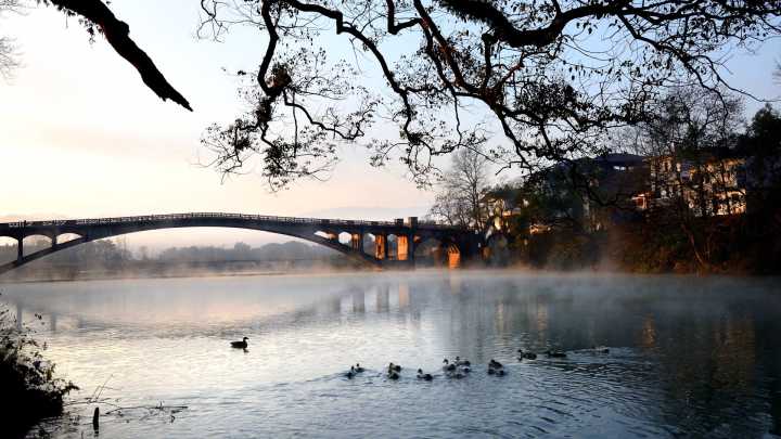 ����ʯ��ˮ���L��