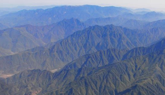 ���Ľ����Uɽ�h���ȵ�����ɽɽ�}