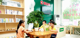 ���h"�r�ҕ���+���"�L���®�������W���h8��5��� ���_�ȣ� ���ְֵĉ������ڹ��@��һ��С��������վ�ڹ��@�Ĳ�ͬ�Ƕ���������ͬ���L������������L�����Ǖr��������H�A���ˡ��������M�ݰ��h�h��ꐂ���������΢��H5�L������Ȧ���@�����������80��Ů����W���I�����l�����ˡ�����Ԕ����