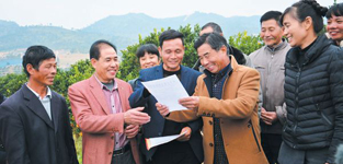 ��𚈼����r������������������ǰ����W�M��8��4��� ���_�ȣ� ��������S���l������r�����������r����c�l�l�ڈ����ҕ���W�j��¶Ę������ܴ���һλ��ͨ���r��������ܾ۽�����ý�w��ҕ����8��3�����o�����90���ꡱ�W�jý�w���L�F��������c����߅���˽����ĳ���ʷ����Ԕ����