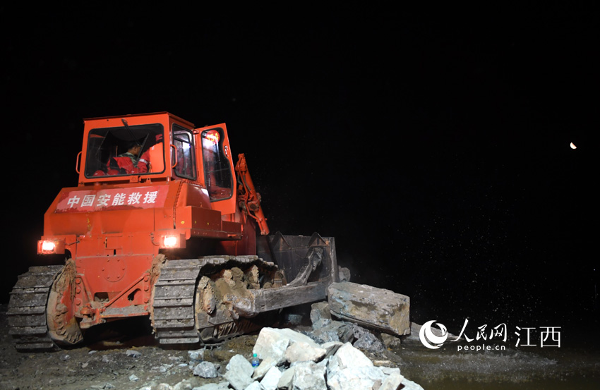 13���賿�r����۶ꖿh������׵����Q̎�����M�з��ʩ����������W �r��/�z��