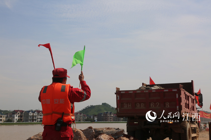 �����ˆTָ�]܇�v��ʯ�ϵ���Q�ڣ���ӭ�A/�z��