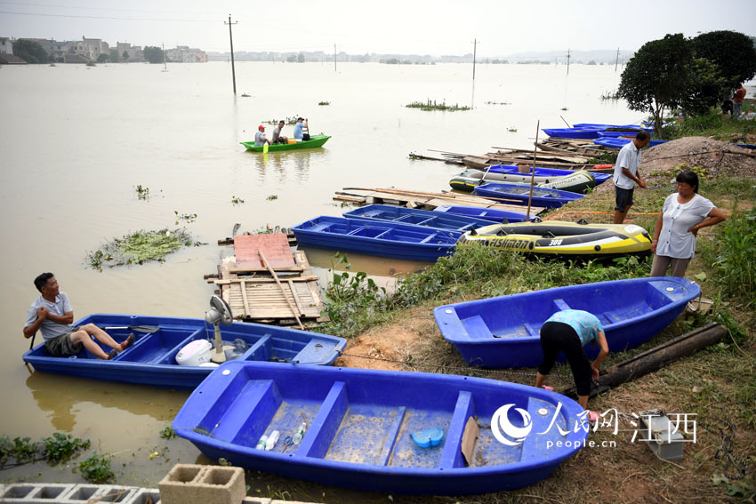 �����ڼ��е��ܞĴ���ÿ�������������ί���Iȡ�l�ŵ��������Y��������W �r��/�z��