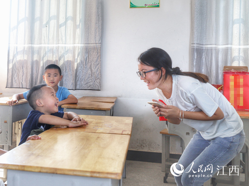 �R��������Сȫ�w�ώ��鰲���c��ă�ͯ���n����Ԭ� �z��