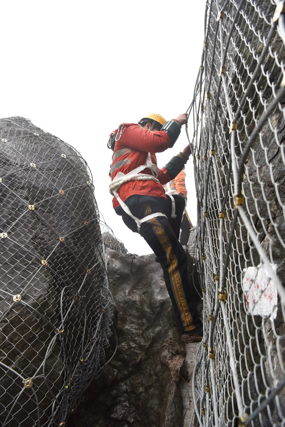 �D�����I�ˆT������ʯ��ÿһ��С�������������� �z��