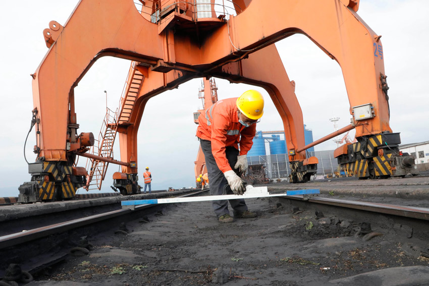 ʩ��Ѳ�Bվ���L�T�йٌ���·�M�Мy�����������A �z��