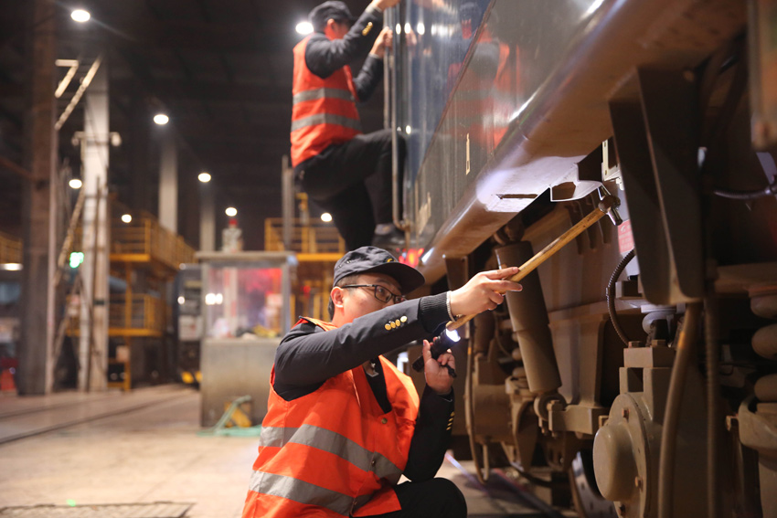 �D��ԓ��2����܇˾�C������܇�������{�C܇�������������A �z��