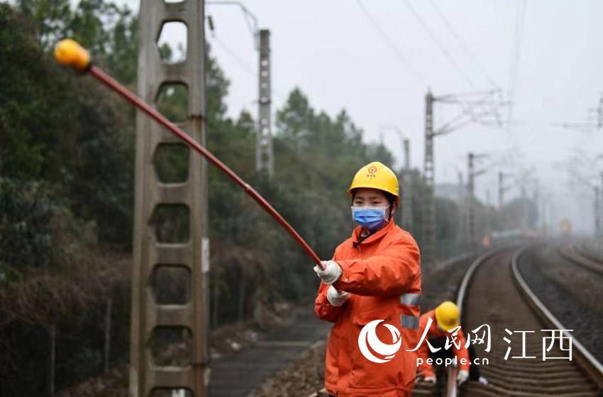 ������F·������ח�^����Ů���|�W�����ڽӒ�ؾ����������� �z��