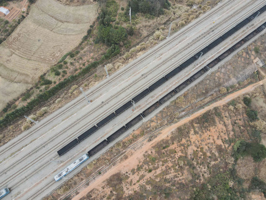 �C܇�ʂ��B��܇�v�M��жú�{܇���I���������A �z��