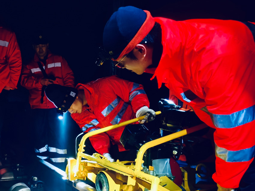 �����ꮅ�����I�ˆT��������ĥ�C�����܉�������ں��Ӻ�Ĵ�ĥ������־�� �z��