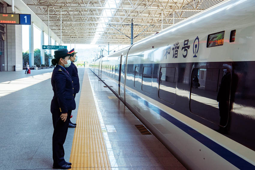 ������վ�_�Ͻ�܇���f���A �z