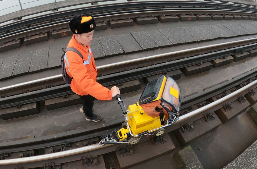 �D��̽����ꐺ���^�y̽���x����׃�����S犞I �z