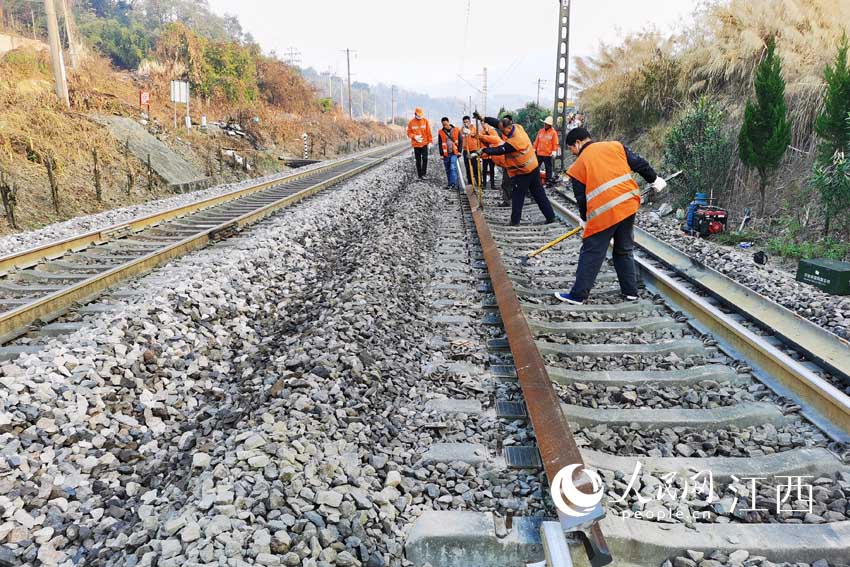 ���؂��܉������·�����֌����܉һ��һ���ܵ���܉�ۃ���������  �z