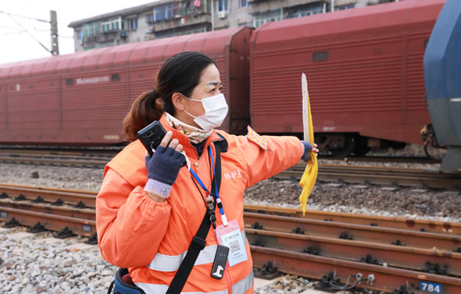 ��܇�ӽ��r���̕Լt������ӭ��܇����ӳѩ �z