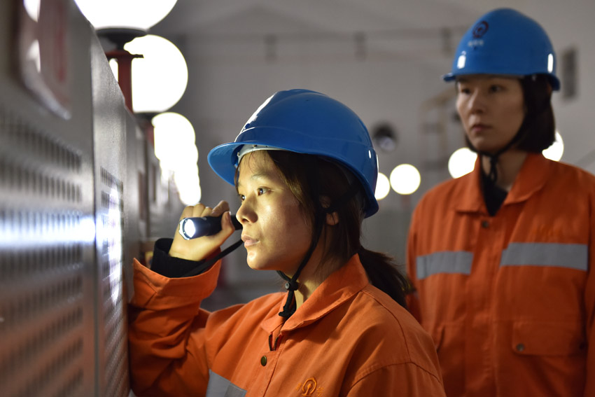 ֵ���T�ڸ߉����^���O���\����r������� �z