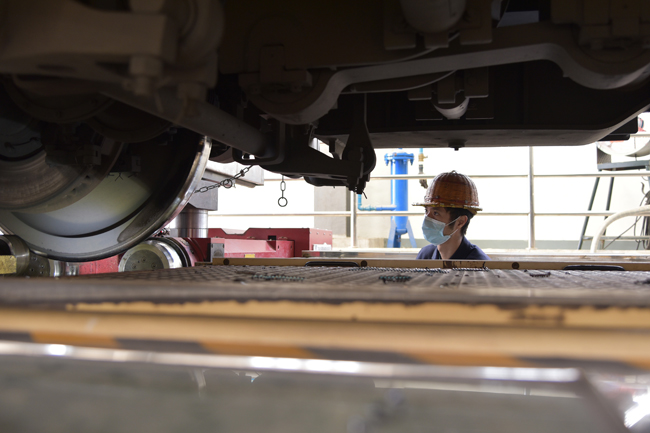 ����ăɂ��^���̽���_�J݆��������曵���λ��r����־�� �z