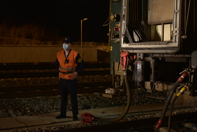 �B�T�����l���������hժ��܇������B�Ӿ�����վ��܉�Եȴ����ՙC܇�B������־�� �z