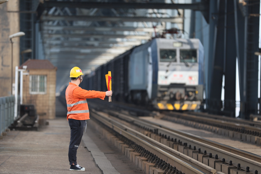 2021��2��22�����ϲ���늶������ھŽ��L������ό����I�F���M�з��o���������I�ˆTע���܇����ʷ���� �z��