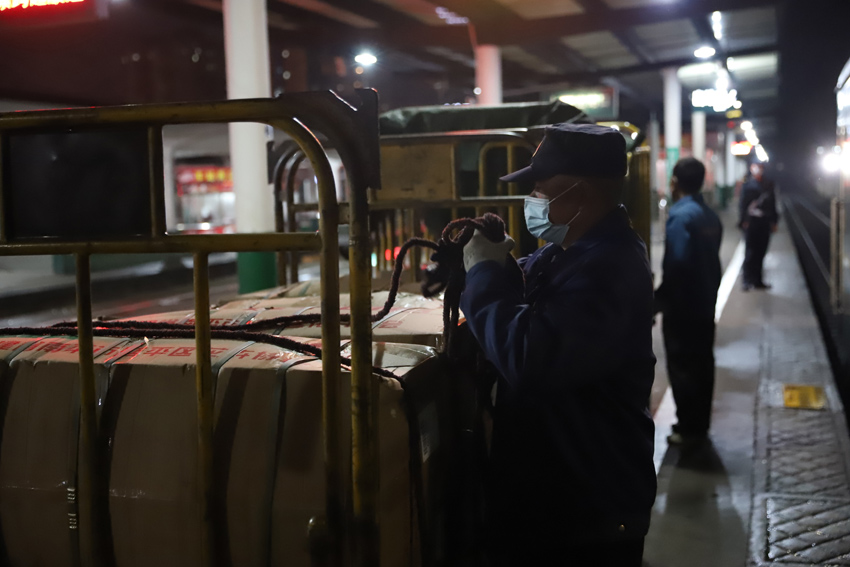 36̶܇վа܇gbжٺϻ؛ʂ伴_ʼK123܇аb܇I z