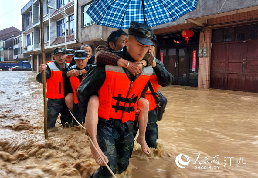 侯֧꠹ٱIȱȺС z