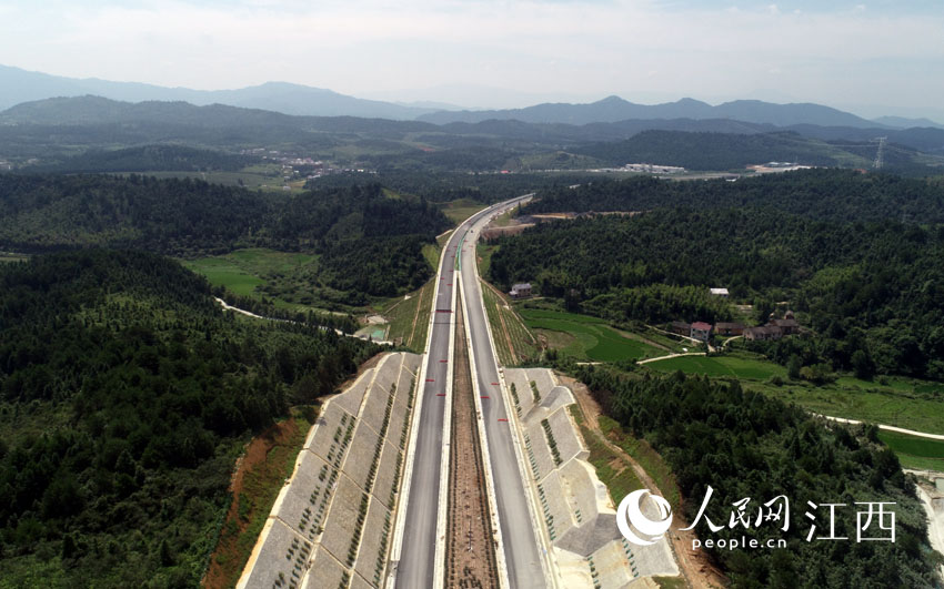 ȫLs75.2ƼɏAӋ9µ׽ͨ܇фP z