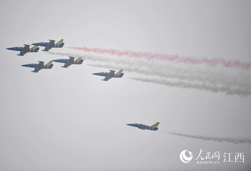 ϲwд_ĻڬCTؼwбչ W rz