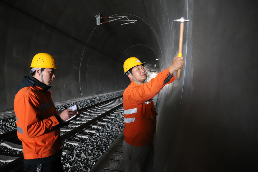 ڙz÷F·BOrz