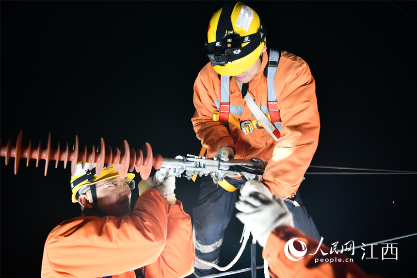 |Wڸ߿պ{ƽ݆ăAz