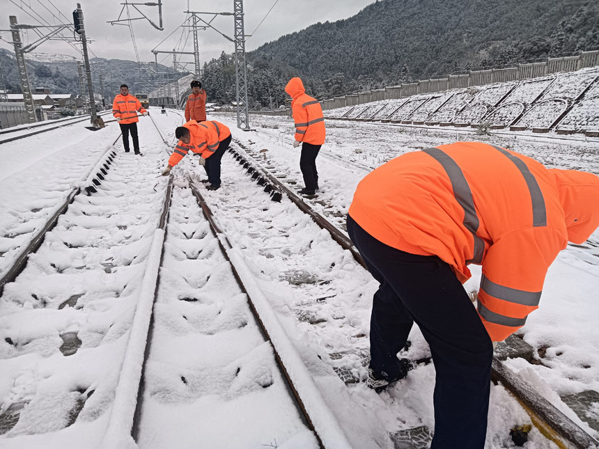 ݹնνMhFTͻ_չѩI_܇ȫ۬Ɣz