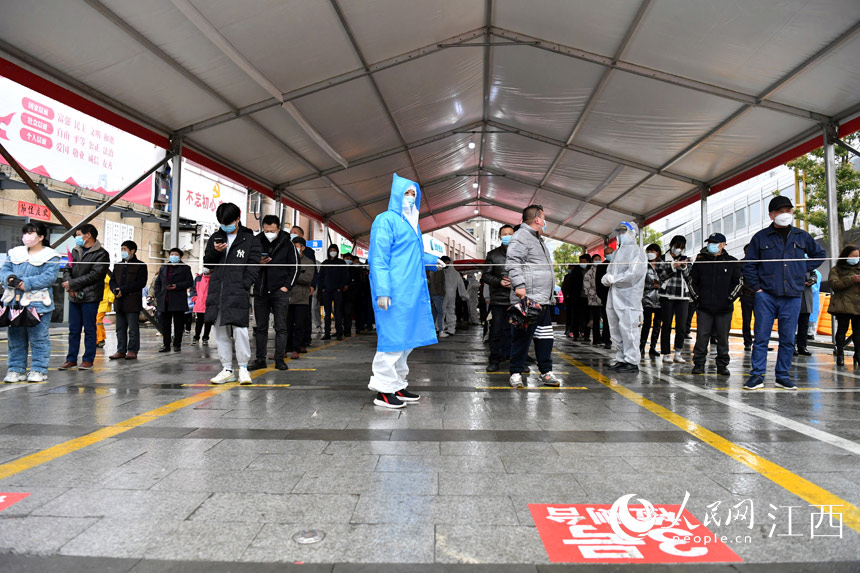 hTɲ־ԸڬFMFȻ W rz