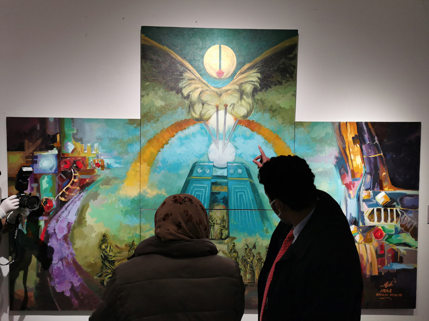 “阿拉伯知名藝術家訪華采風精品展”在景德鎮陶溪川開展。羅睿穎攝