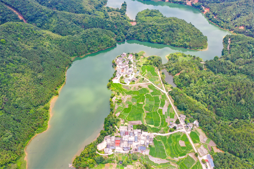 江西全南：青山綠水美如畫
