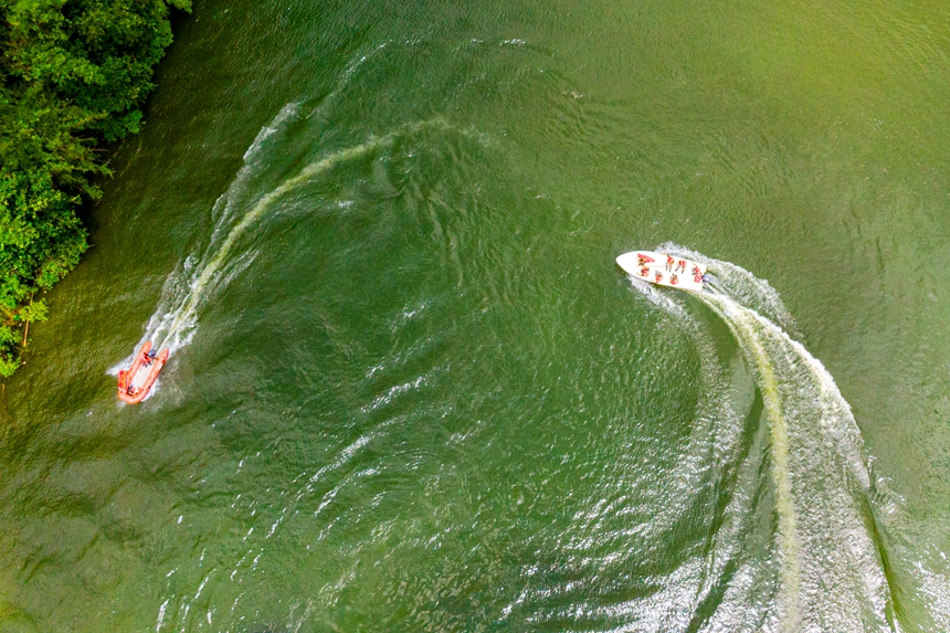 防汛搶險應急演練活動現場。詹繼成攝