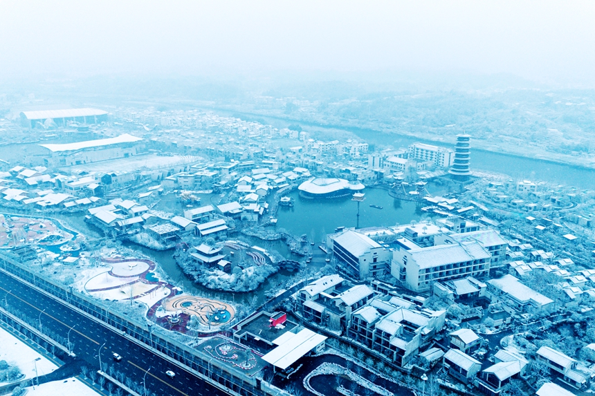 婺女洲景區雪景美如畫（無人機照片）。江福民攝