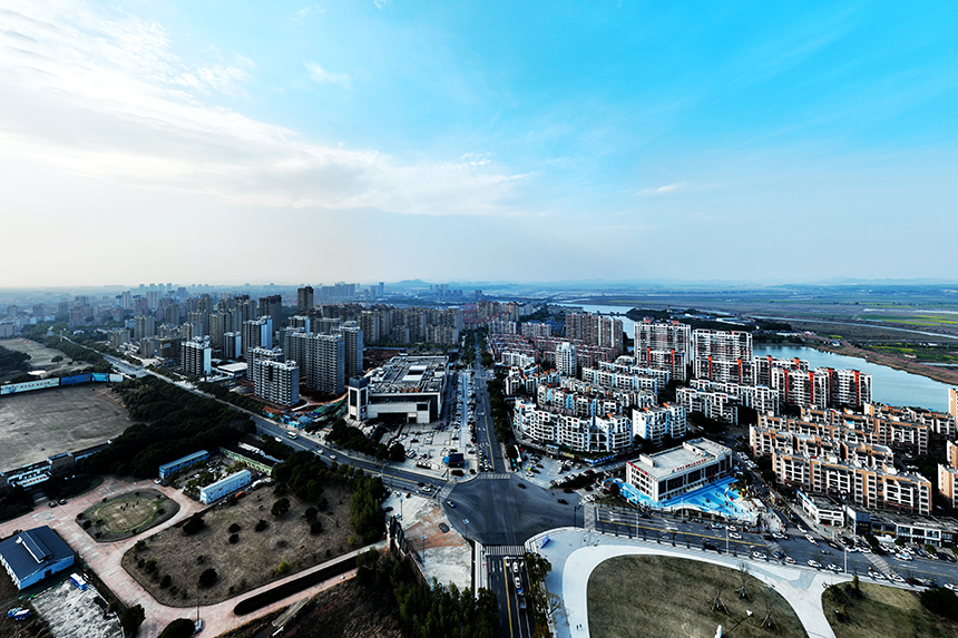 航拍共青城市城區一角。潘成攝