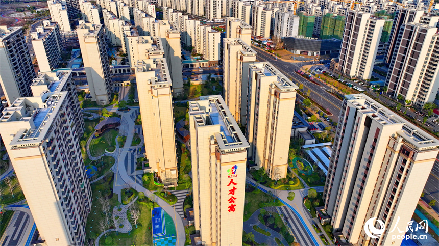贛州市中心城區，新建成的人才住房、人才公寓，助力入贛就業人才安居樂業。人民網 朱海鵬攝