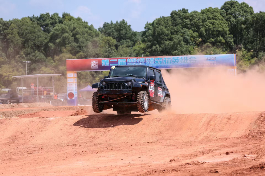 第二屆越野e族江西大余森林英雄會活動現場。葉相發攝